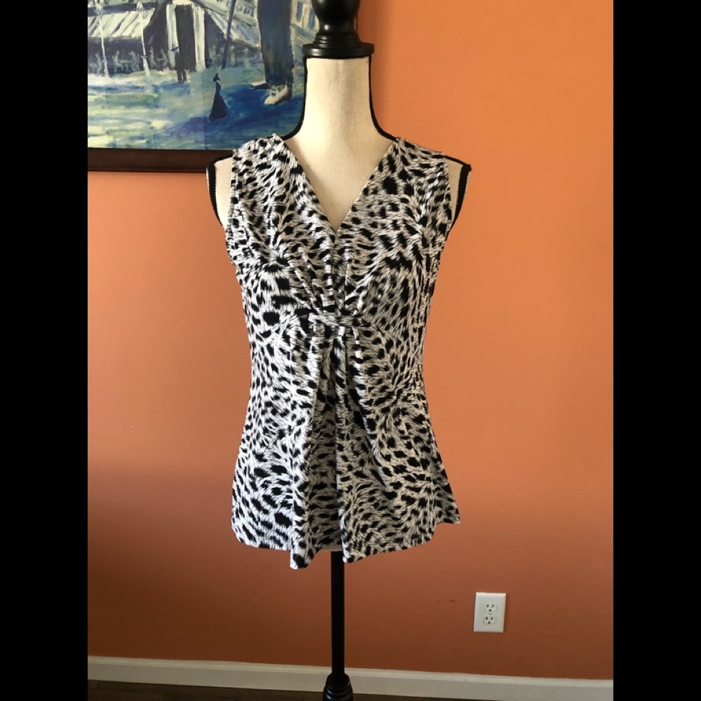 Relativity Black And White Patterned Sleeveless B… - image 1